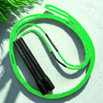 Corde à sauter durable et anti-emmêlement grâce à ses segments de perles