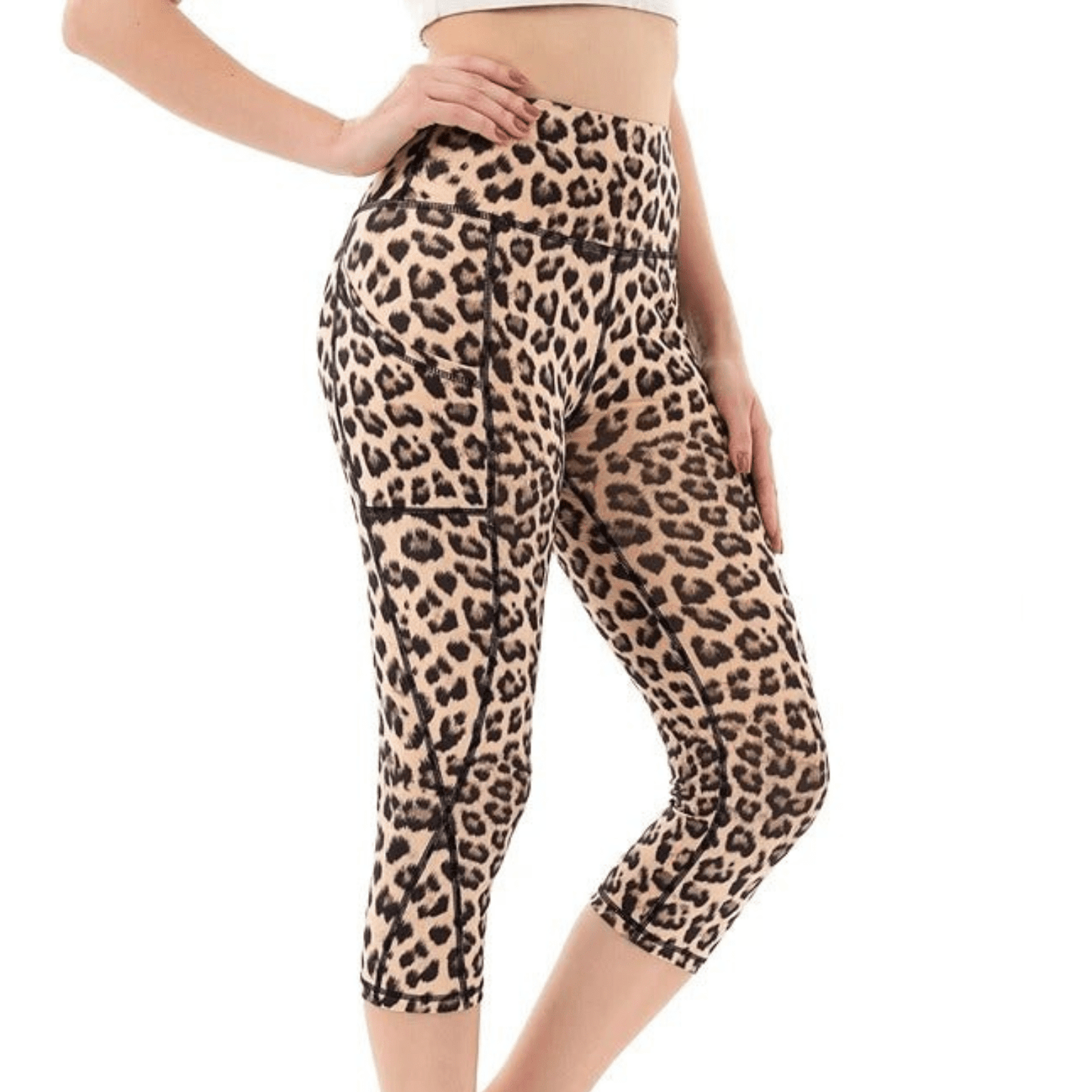 Design leopard artistique du legging court imprimé pour expression créative pendant entraînement