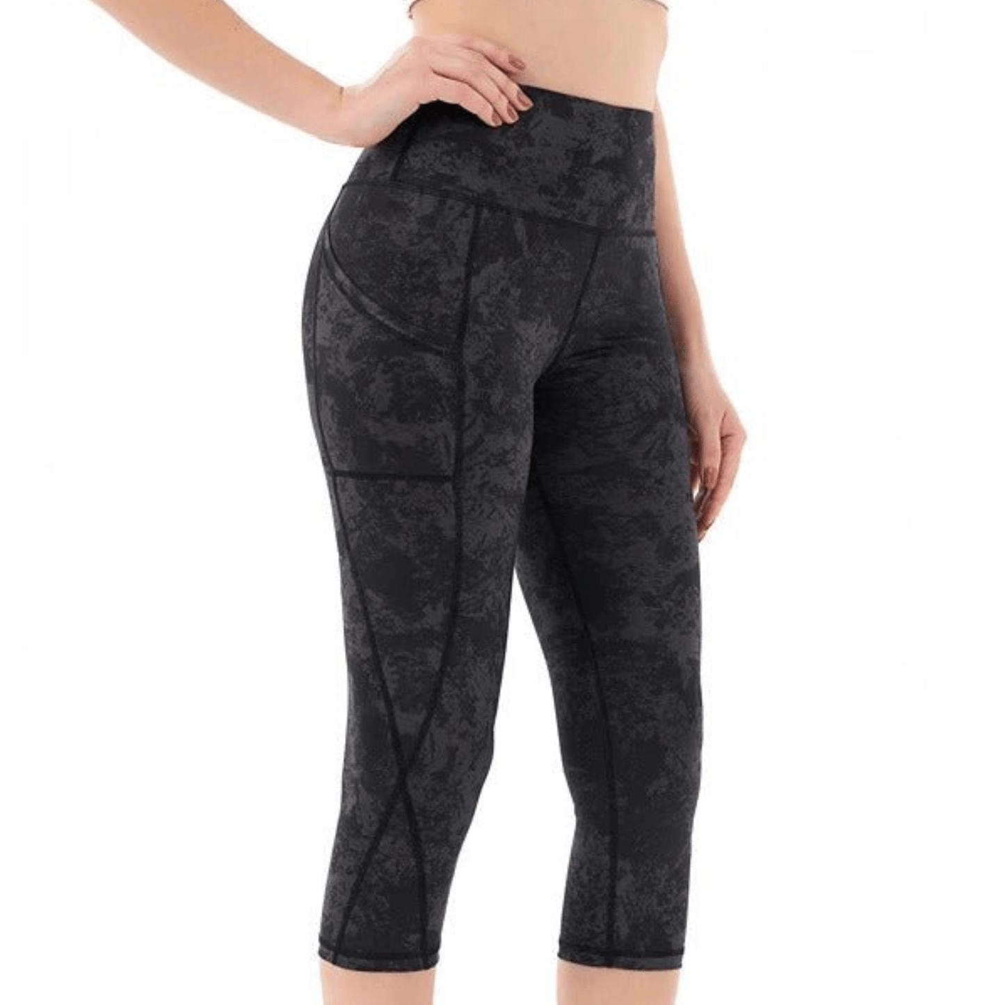 Longueur court cycliste du legging imprimé s'arrêtant au-dessus du genou pour ventilation et mobilité