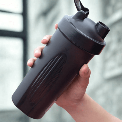 Shaker protéine fitness pour salle de sport