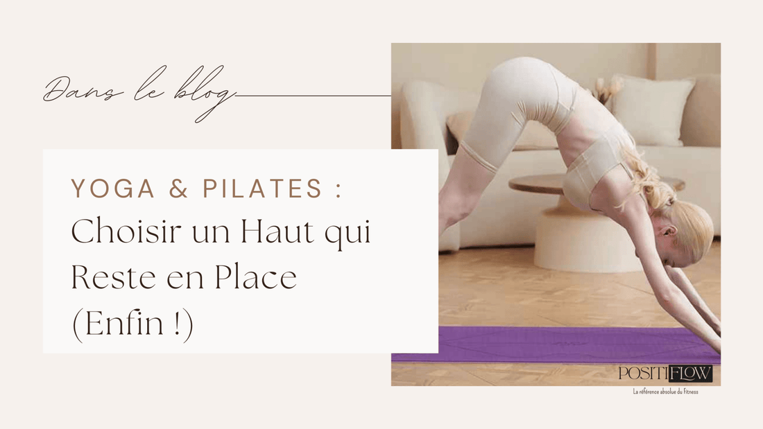 Yoga et Pilates : femme en posture chien tête en bas sur tapis violet avec legging rose et t-shirt blanc, guide pour choisir un haut de sport qui reste en place