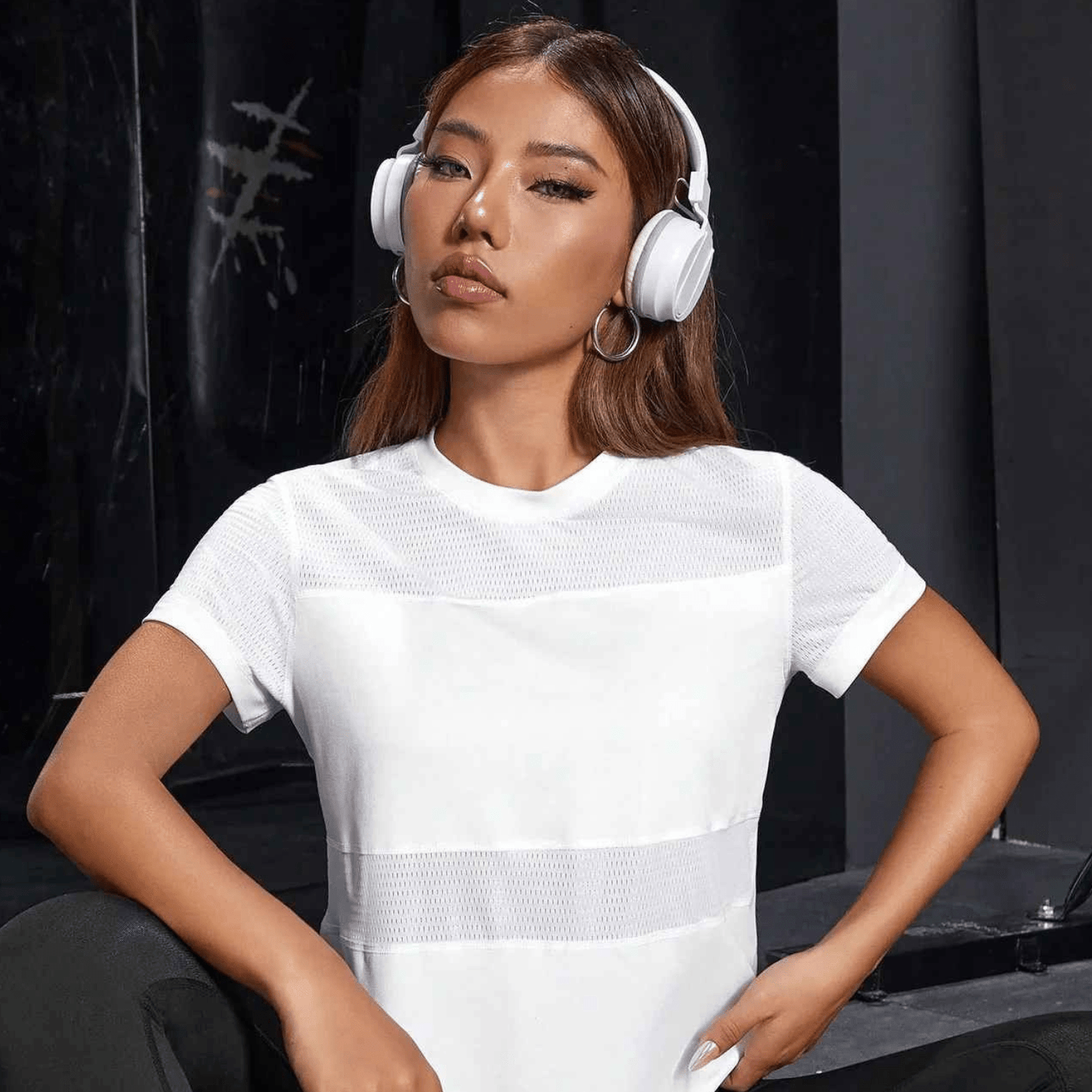 Col rond confortable t shirt blanc femme bien-être quotidien