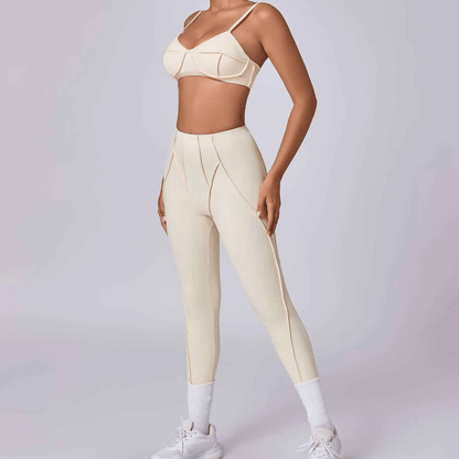 Confiance féminine soutien gorge sport sexy style sophistiqué élégance assumée