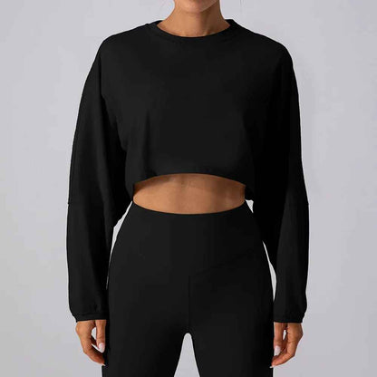 Crop top femme toutes morphologies flatteuses, tee shirt court coupe valorisante silhouette