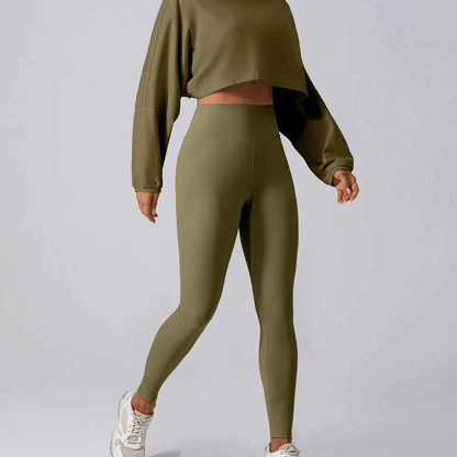 Crop top sport femme casual chic, haut court décontracté élégant lifestyle
