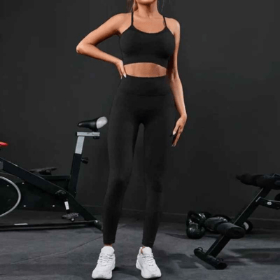 Entraînement fitness femme tenue sport chic ensemble performance legging maintien