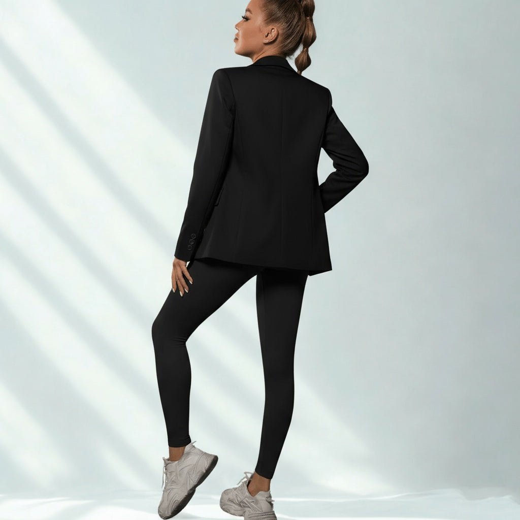 Look athlète-chic au quotidien avec un legging sport femme polyvalent, idéal pour une vie active et stylée