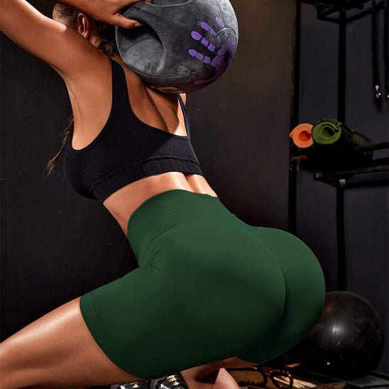 Shorte de sport femme sans couture offrant confort ultime pendant yoga