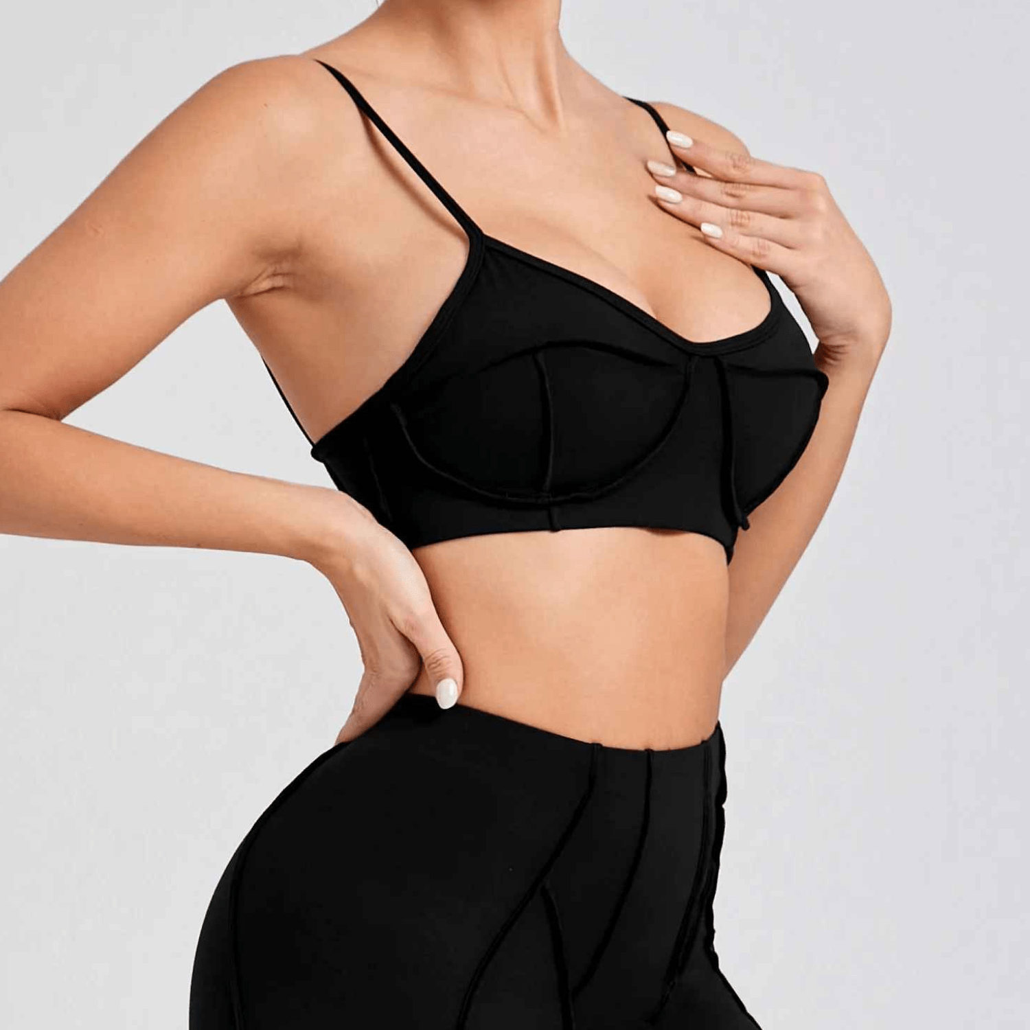 Style sexy soutien gorge sport froissé élégance sportive confiance féminine