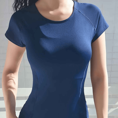T-shirt fitness femme bleu marine - haut technique anti-transpiration élégant