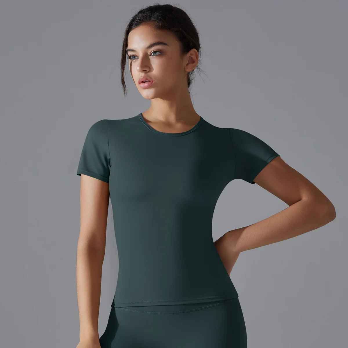 Tee shirt femme push up évacuation humidité fraîcheur durable thermorégulation