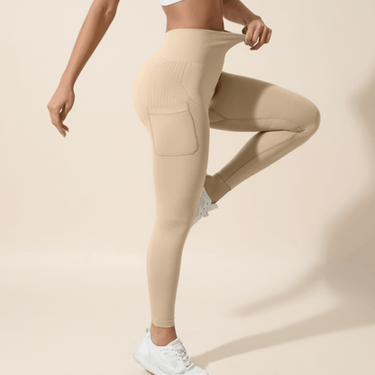  Legging Anti-Cellulite Gainant Push-Up avec Poches nude, zoom macro texture, détail du tissu et du tissage