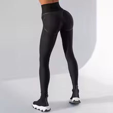 legging noir power compression forte sculptant silhouette athlétique