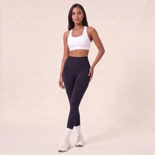 Legging sculptant femme taille haute noir, sans couture, vue de face