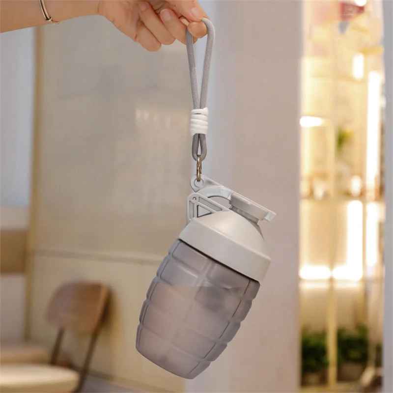 shaker polyvalent gris