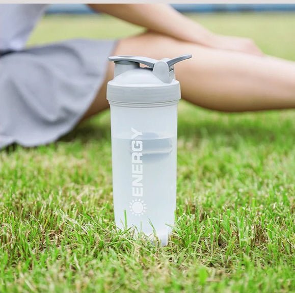 shaker proteine gris