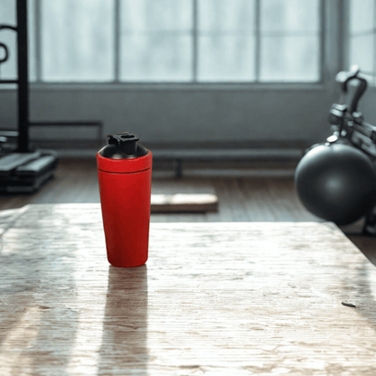 shaker rouge mélange avant après dissolution parfaite transformation