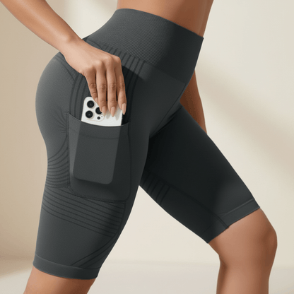  Short Anti-Cellulite 3D avec Poches graphite, zoom texture 3D, ceinture côtelée et poche latérale avec téléphone